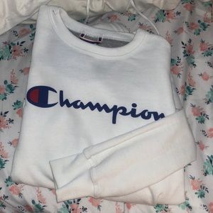 Champion Pullover